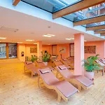 Park Congress & Wellness 4* Praga