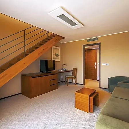 Park Congress & Wellness 4* Praag